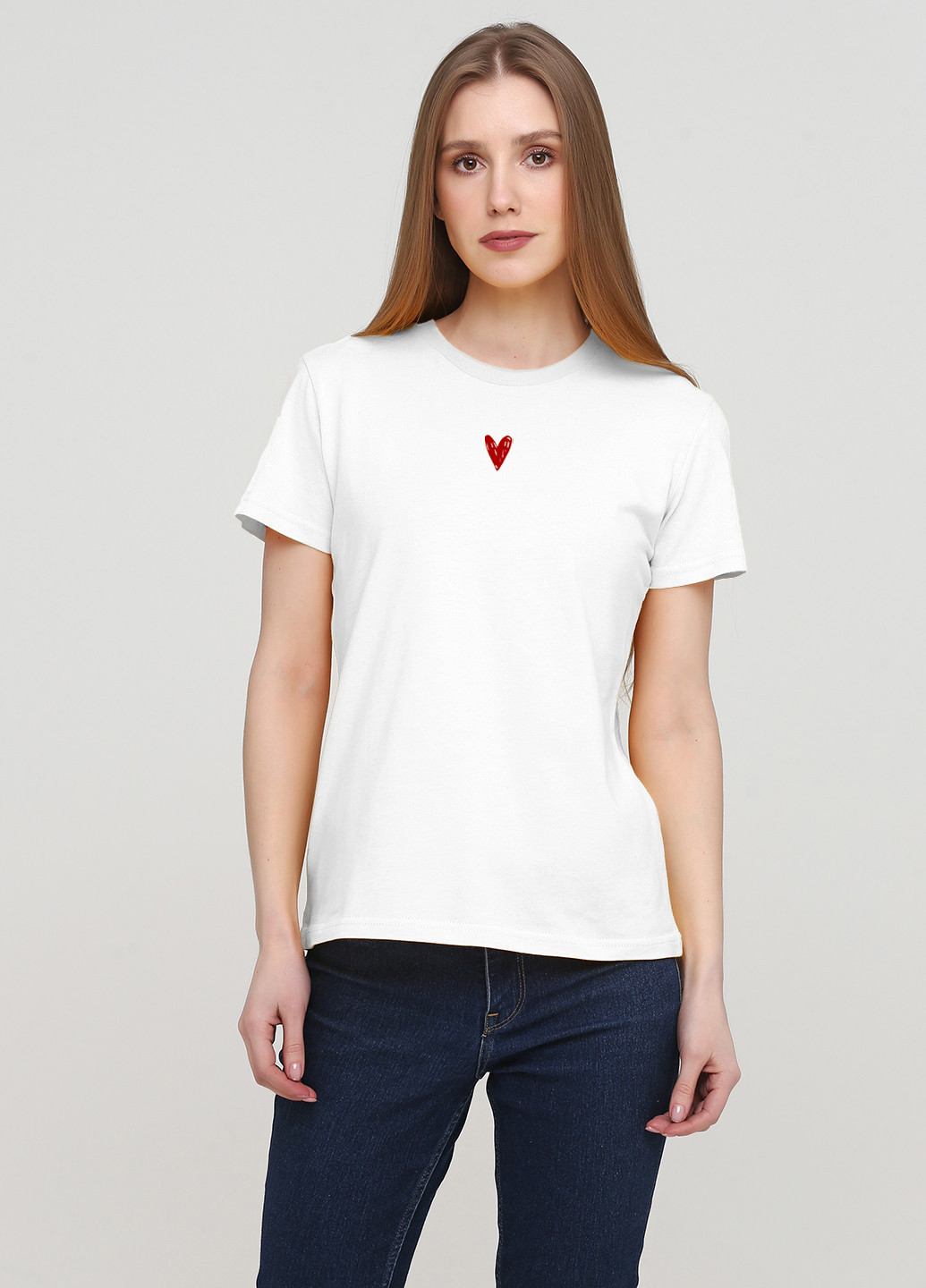 Белая всесезон женская белая футболка с сердцем с коротким рукавом Malta