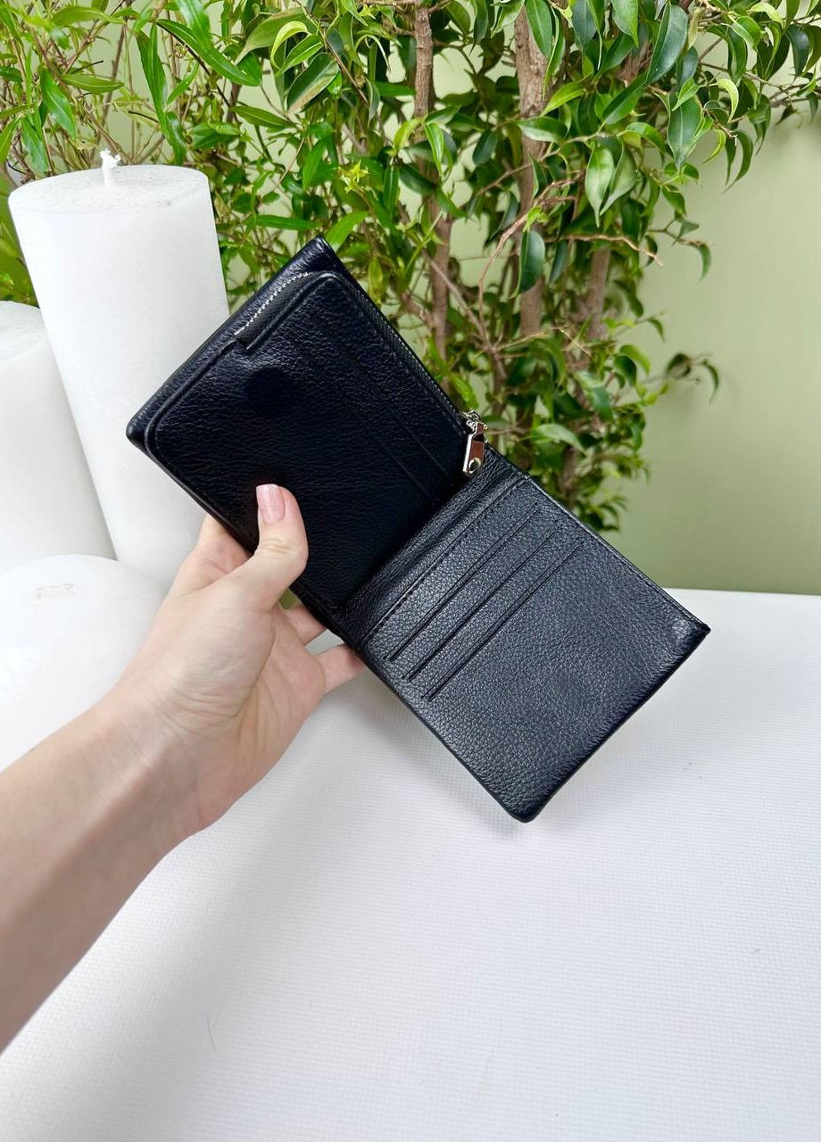 Жіночий невеликий однотонний гаманець на магниті Saralyn (268221990)