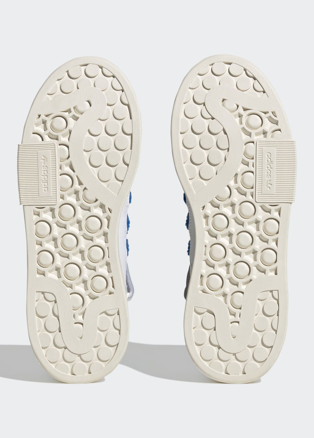 Білі всесезонні кросівки forum bonega 2b adidas
