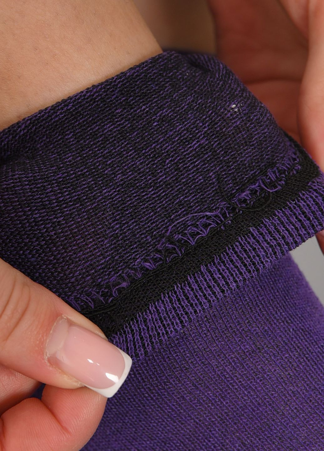 Носки женские демисезонные фиолетового цвета размер 36-40 Let's Shop (277983308)