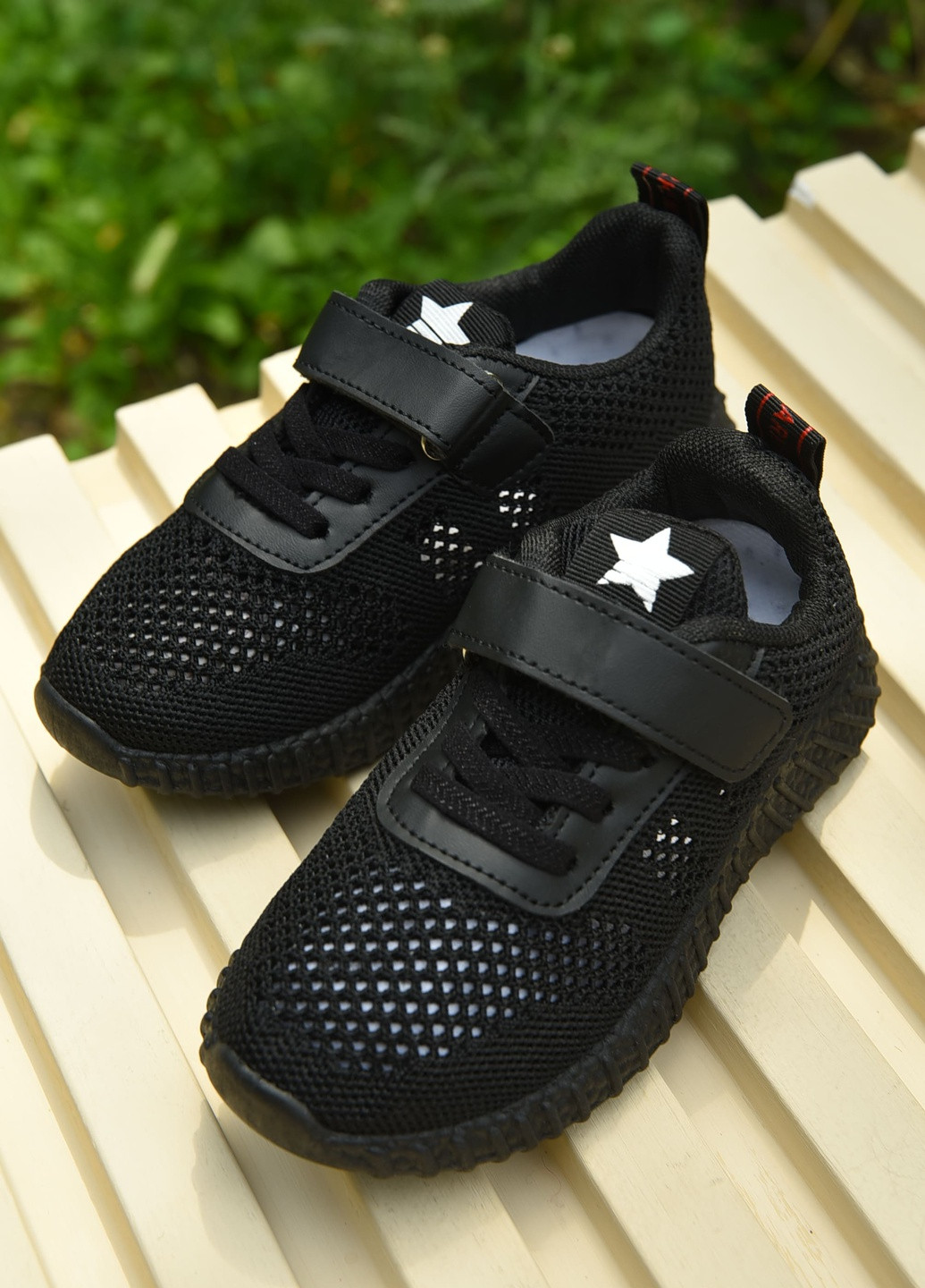 Чорні осінні кросівки дитячі дівчинка чорного кольору Let's Shop
