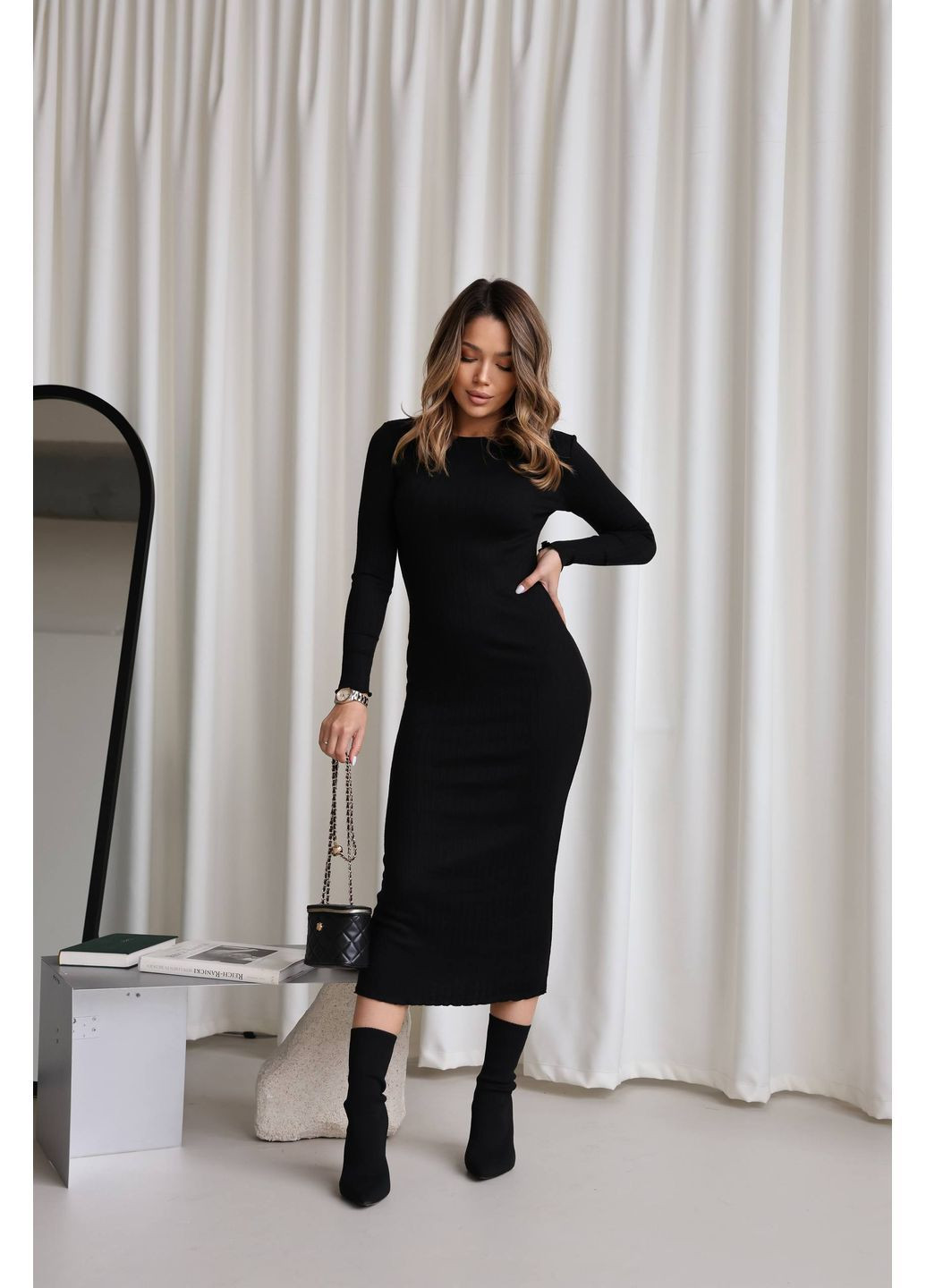 Чорна святковий, вечірня, кежуал жіноча сукня елегантна силуетна Style Point однотонна