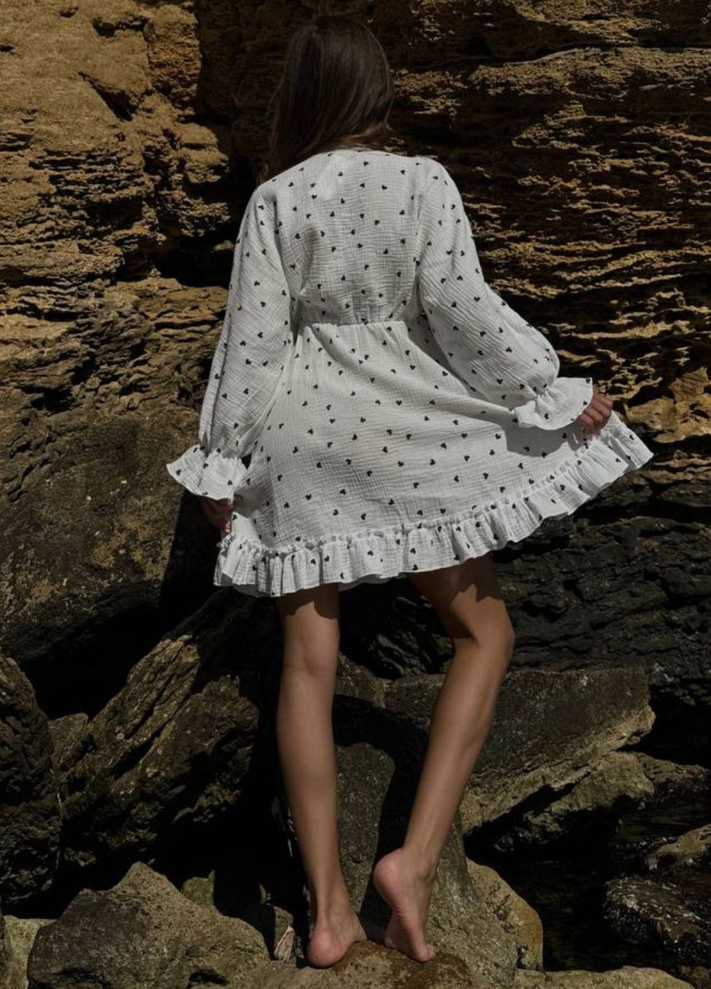 Чорна повсякденний вишукана легка літня міні сукня з сердечками та довгими рукавами ліхтарик Tik-Tak сердечка