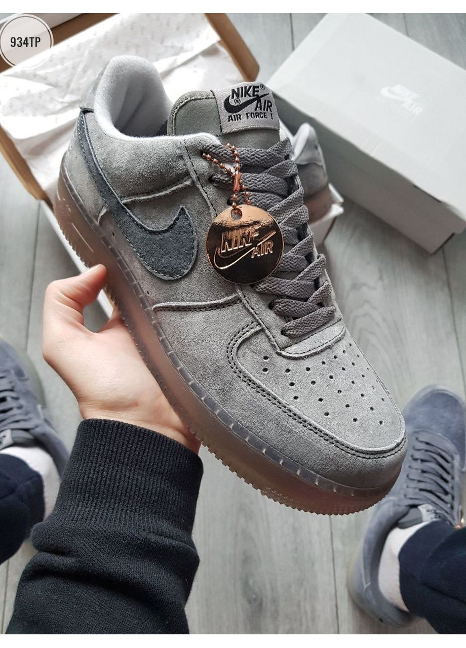 Цветные демисезонные кроссовки мужские nike air force low luxury suede найк аир форс 1 премиум No Brand