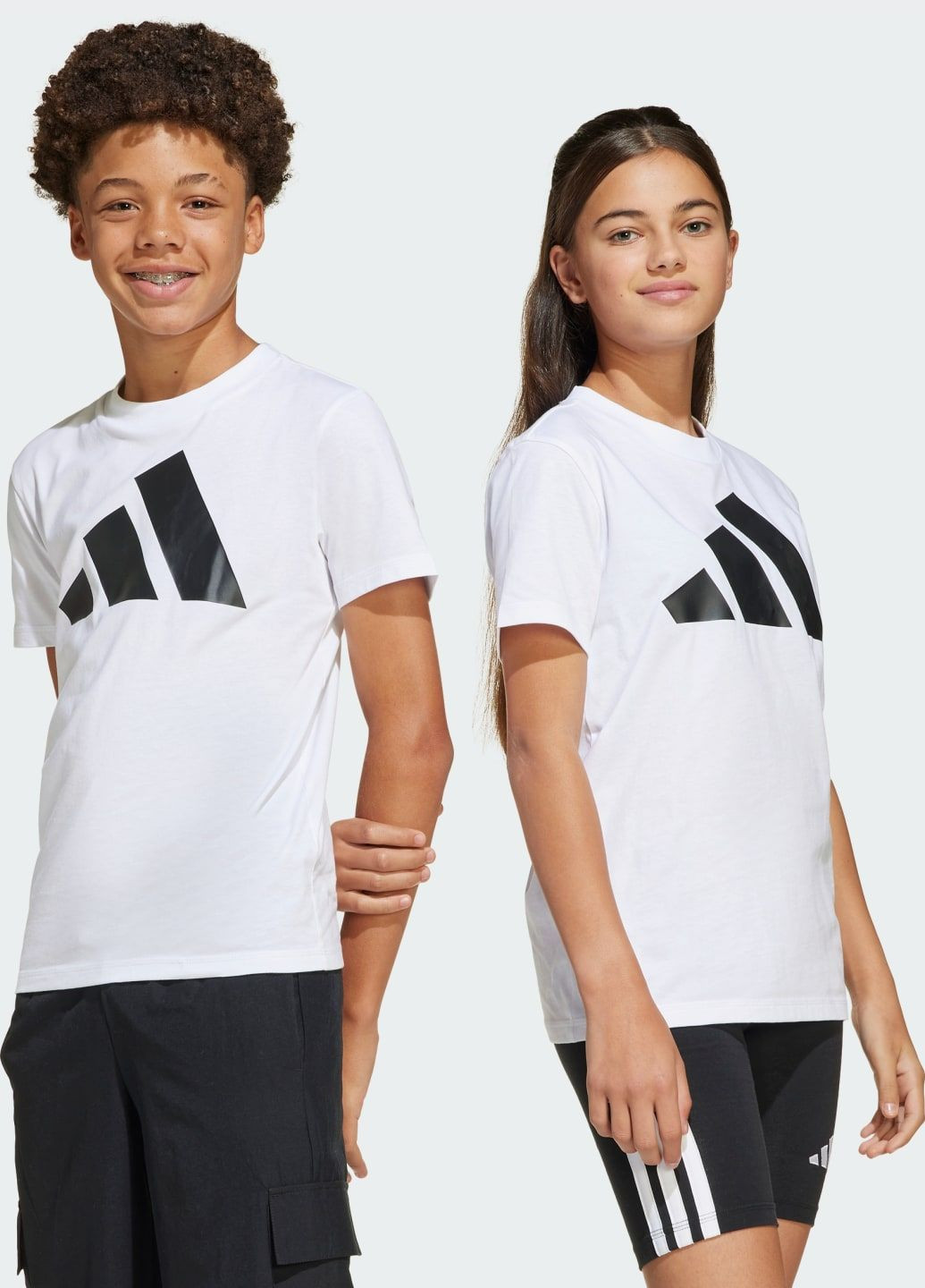 Біла демісезонна футболка essentials kids adidas