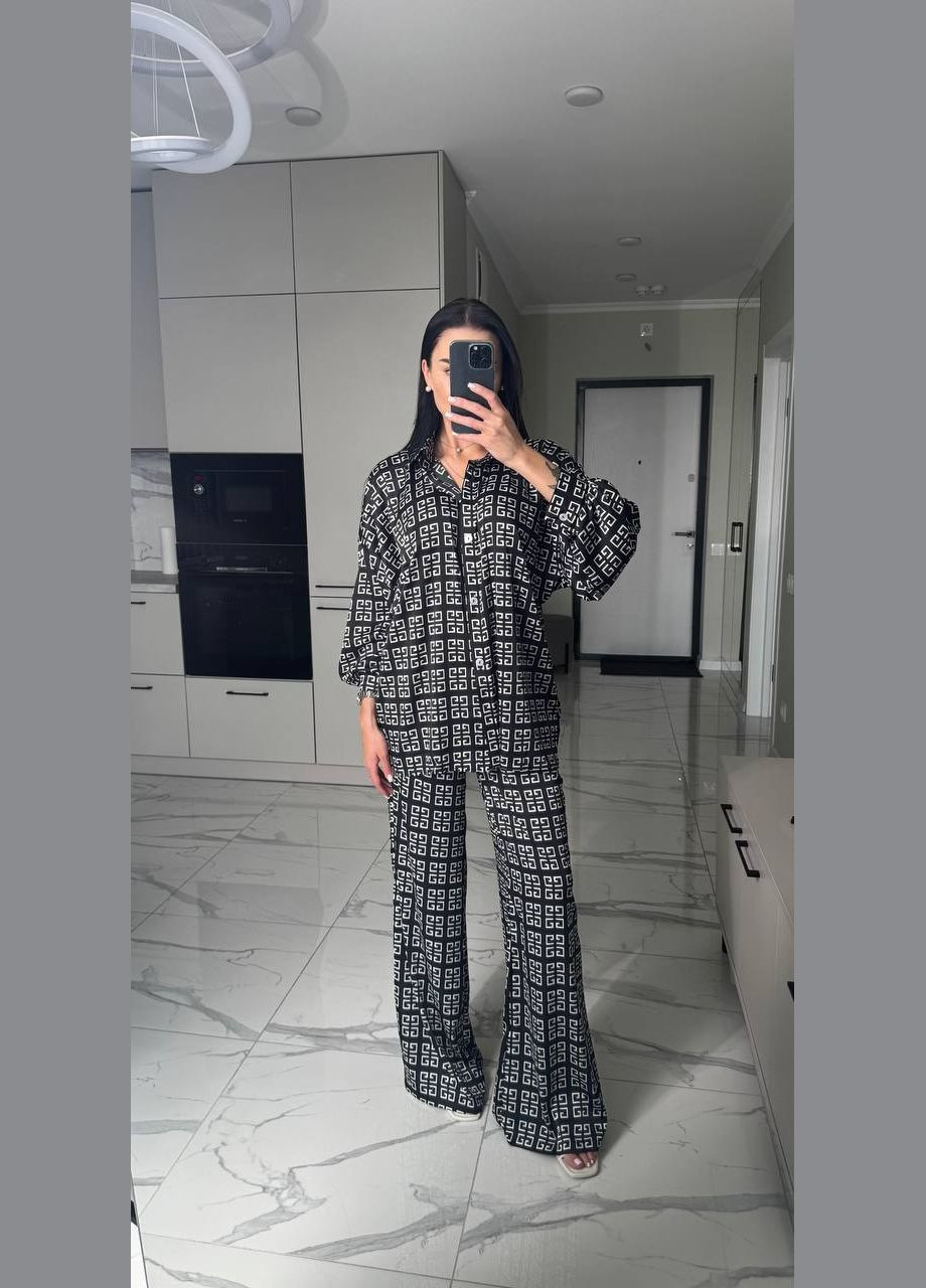 Женский костюм в бельевом стиле. Adelante (339042773)