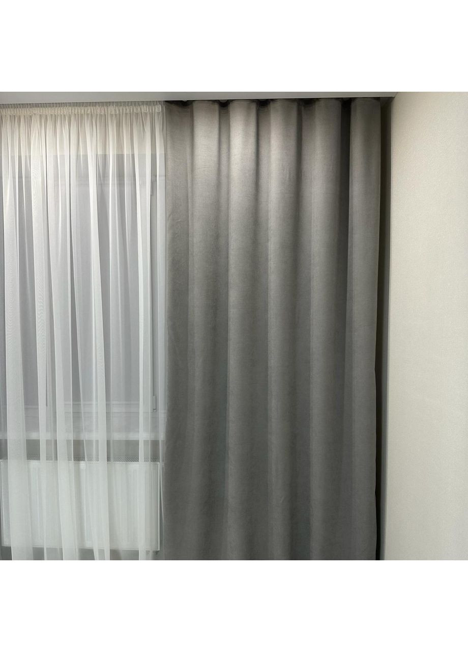 Комплект штор світло сірого кольору мікровелюр "Luxury Touch" (2 шт. по 1.5x2.7 м)- готові на тасьмі. Розкіш та затишок! No Brand (366561113)