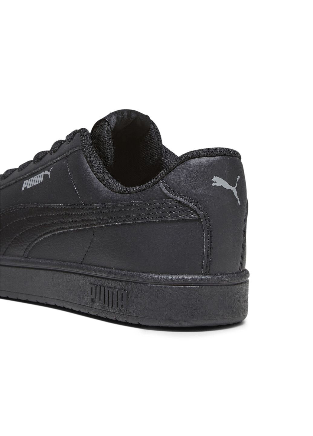 Чорні всесезонні кеди rickie classic sneakers Puma