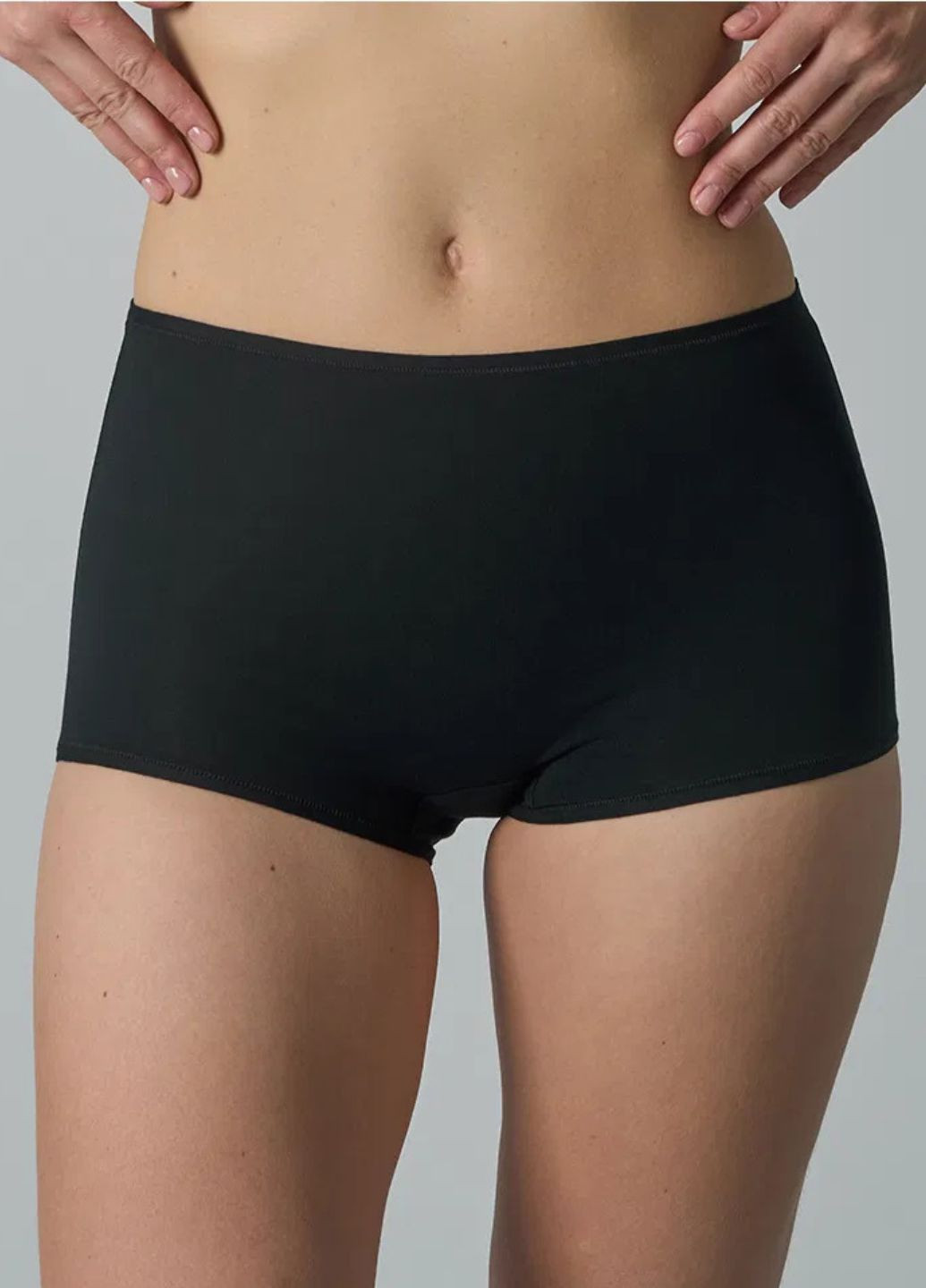 Чорні бавовняні жіночі трусики-шорти Софт, шорти однотонні для повсякдення, Veronica Strunka (366732668)
