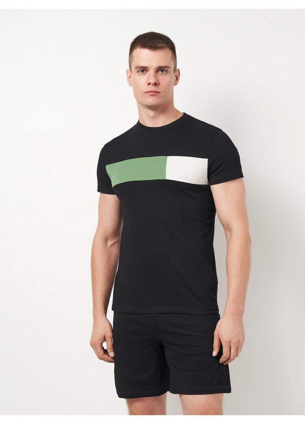 Чорна піжамна футболка C&A