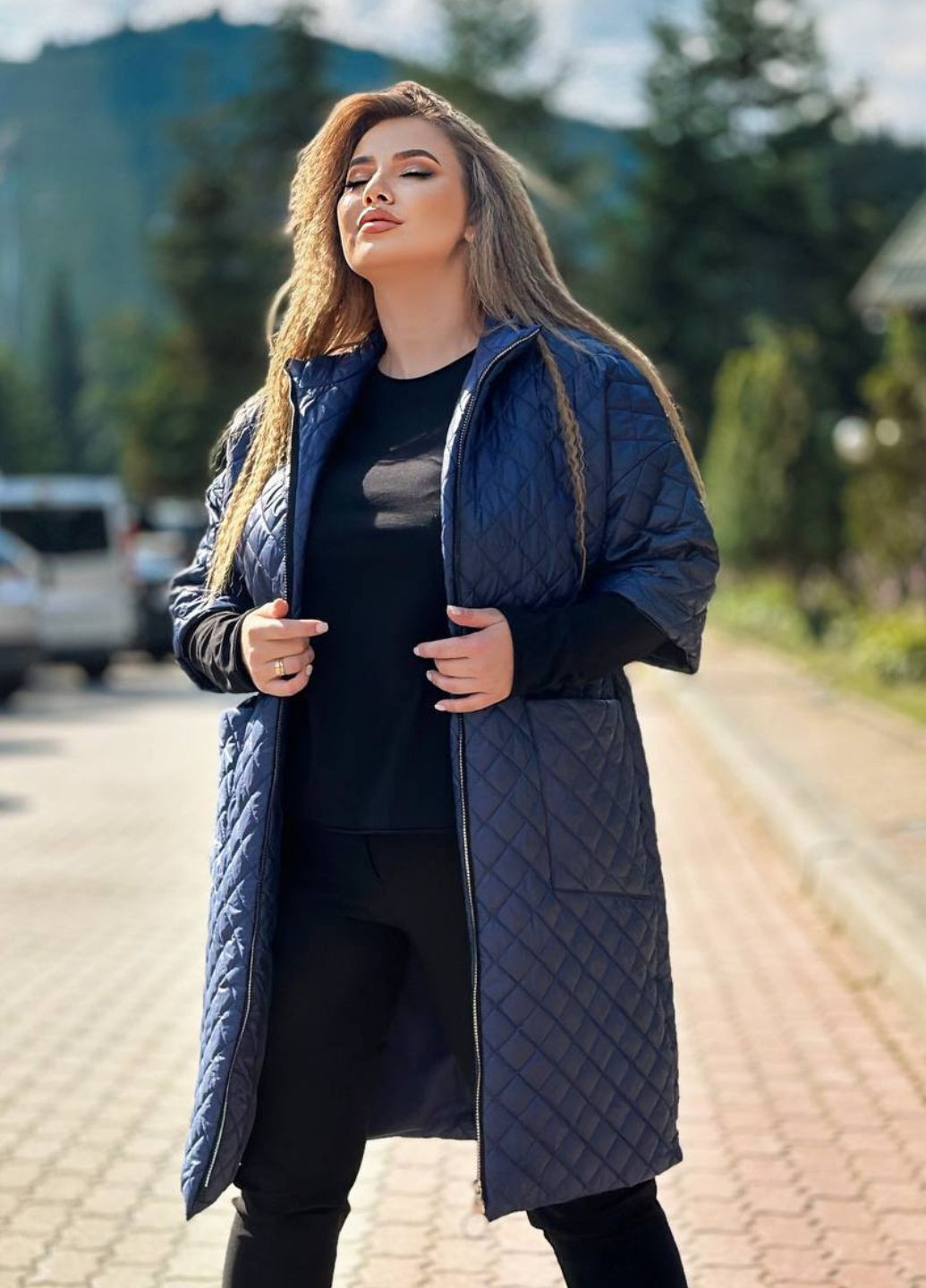 Синяя демисезонная женское удлиненное стеганое пальто на синтепоне с рукавом 3/4 Україна