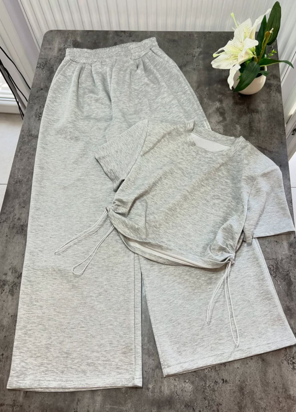 Костюм-двійка: вкорочена футболка та штани на резинці Tik-Tak (340915168)