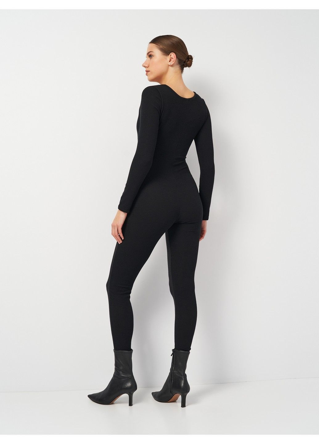 Комбинезон PrettyLittleThing однотонный чёрный кэжуал