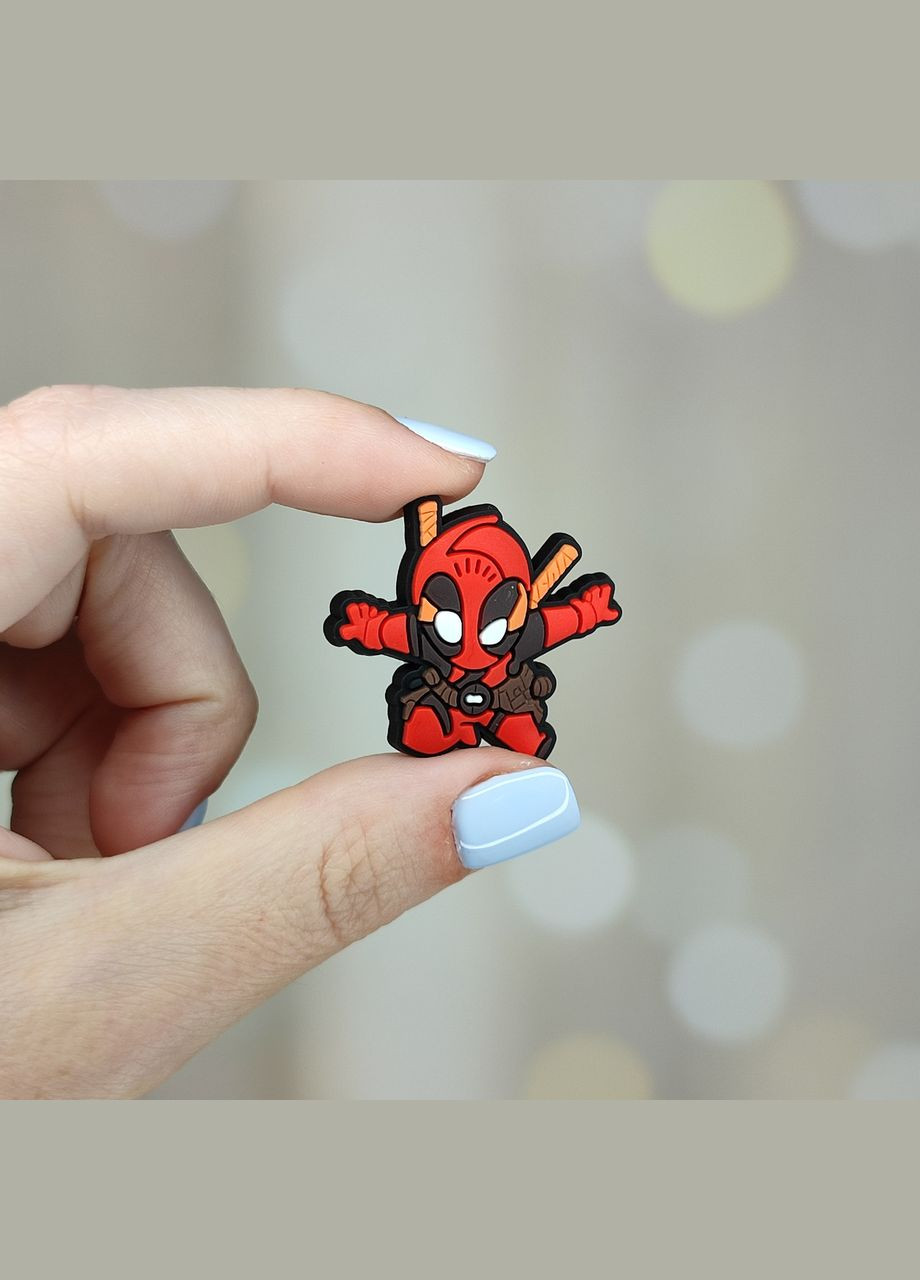 Джибітс "Дедпул. Marvel Comics". Значок для кроксів SureGeek (322059643)