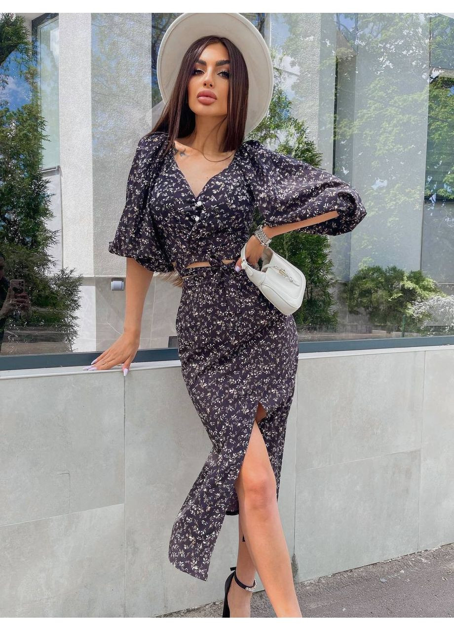 Костюм з топом і спідницею з розрізом Україна (353495279)