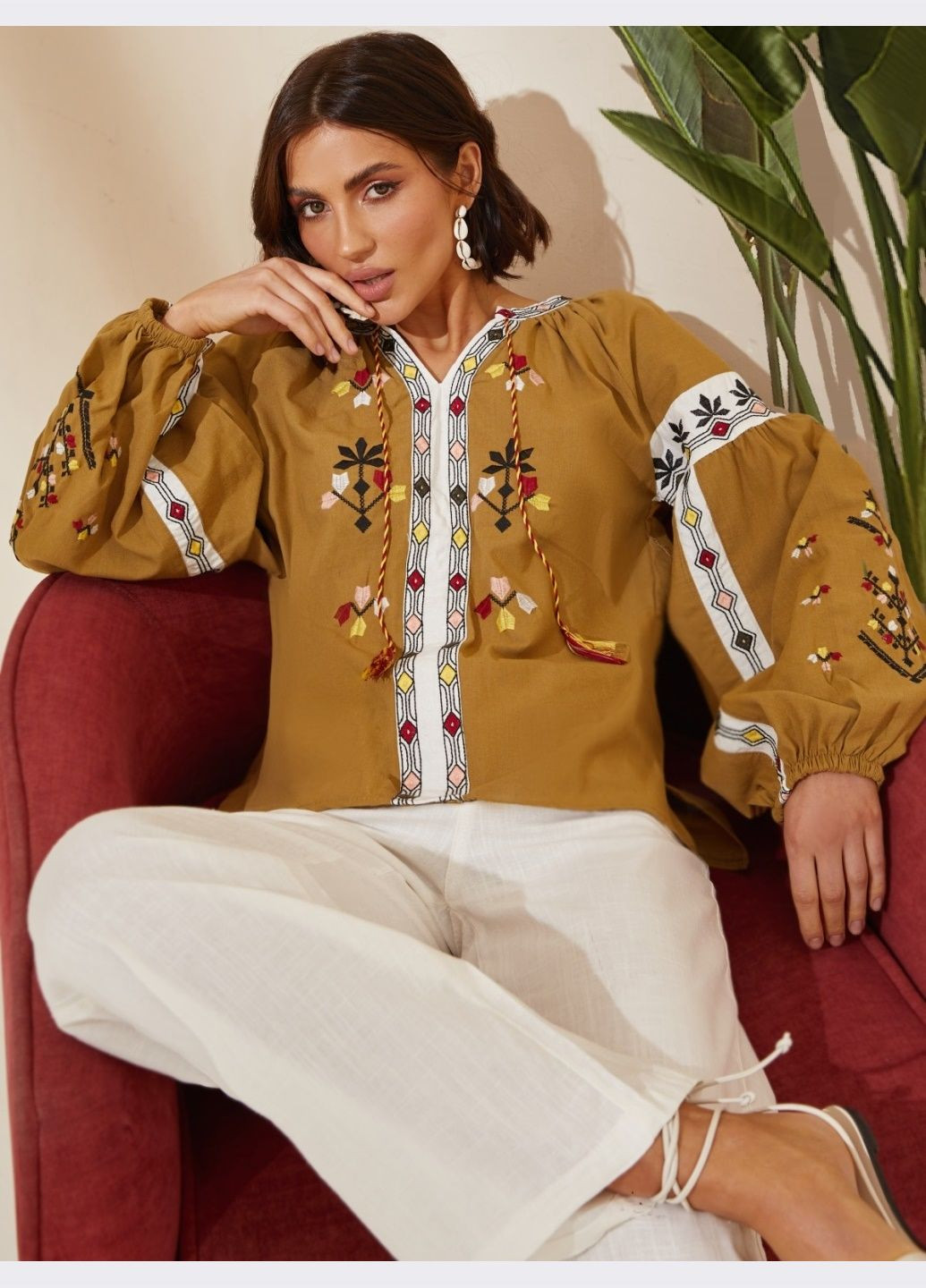 блузка гірчичного кольору з вишивкою та довгими рукавами Dressa (293486232)