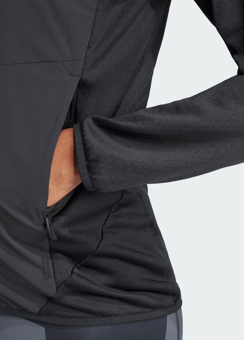 Черная демисезонная куртка terrex xperior climawarm+ wind light fleece hooded adidas