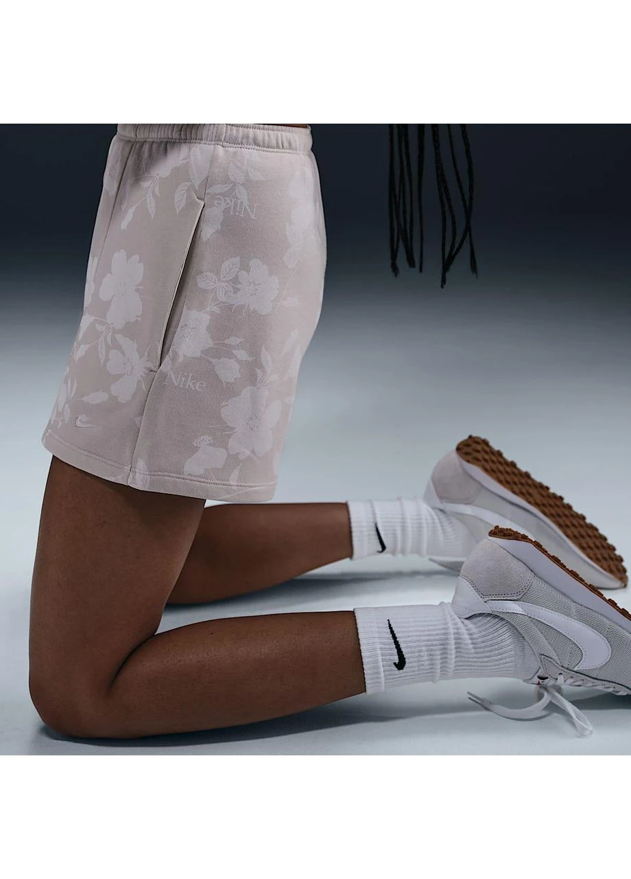 Шорти Sportswear Chill Terry Beige HQ5704-104 Nike (398061881)