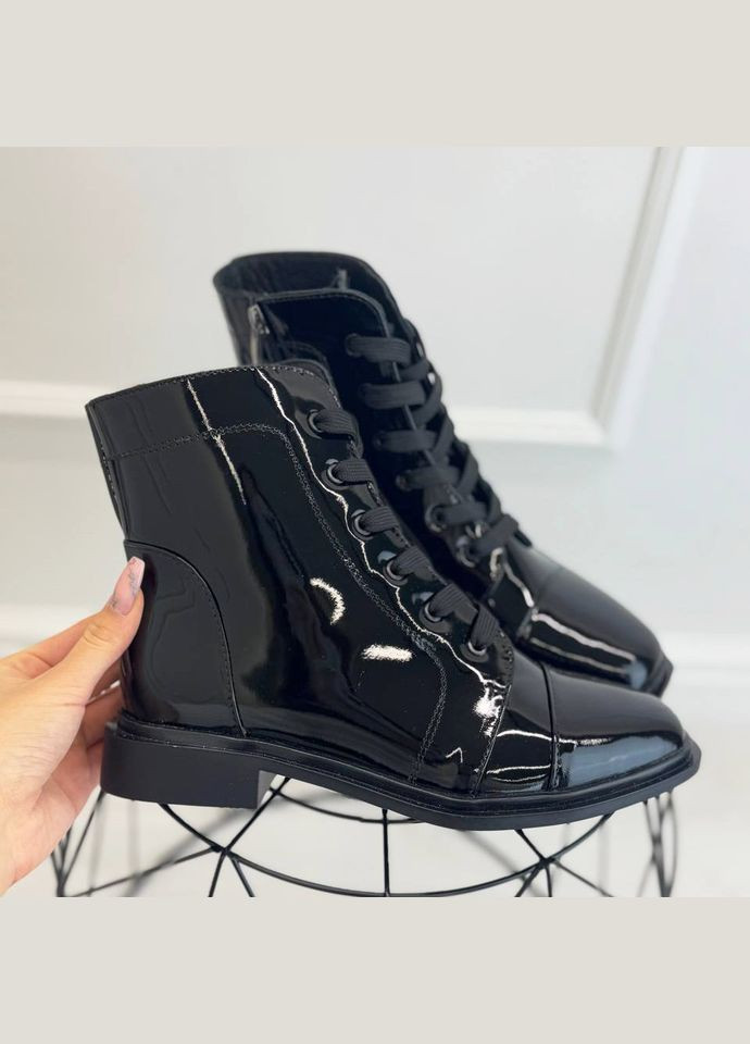 Осенние ботинки женские лаковые на устойчивом каблуке.. 37 размер Vasha para