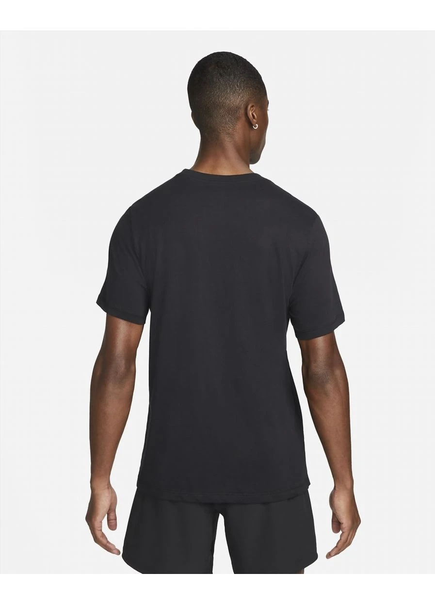 Чорна футболка dri-fit swoosh training tee black cz7989-010 Nike