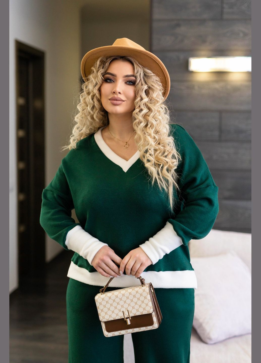 Прогуляковий жіночий костюм із ангори Fashion Girl Season (318227414)