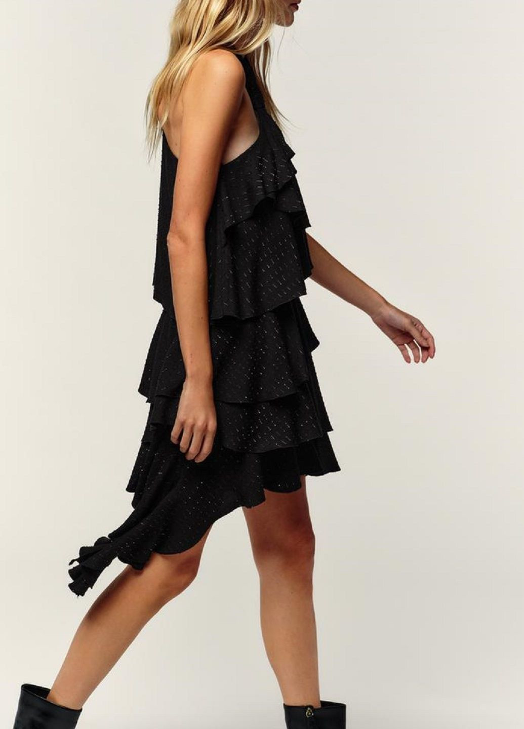 Чорна сукня Zara однотонна