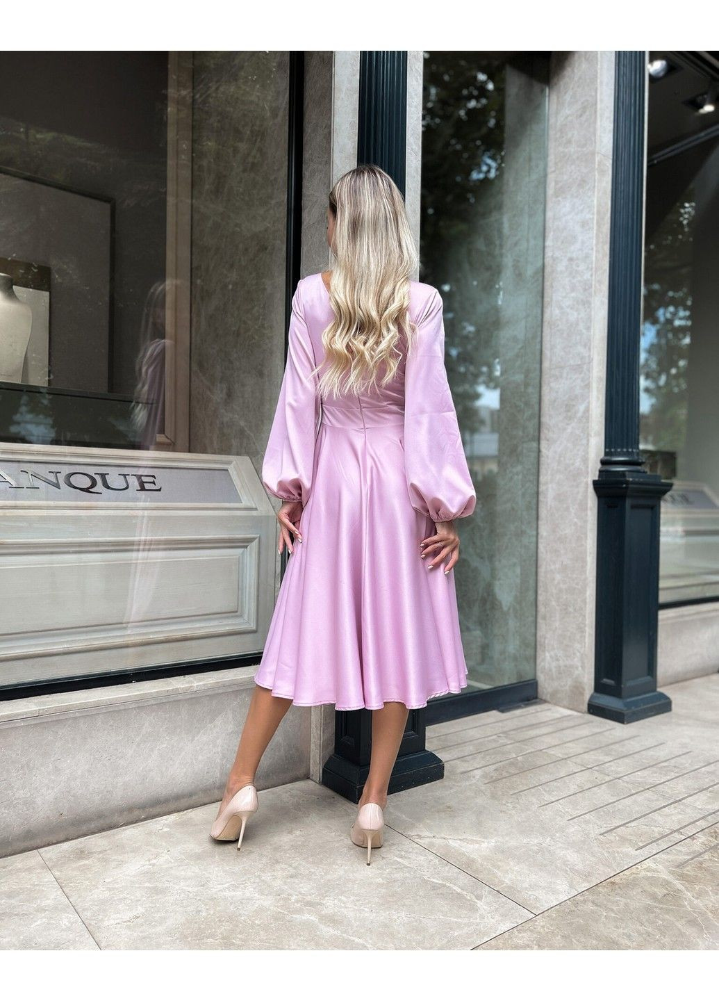 Лавандовое коктейльное платье атлас шелк 22070 фрезово Tanita-Romario