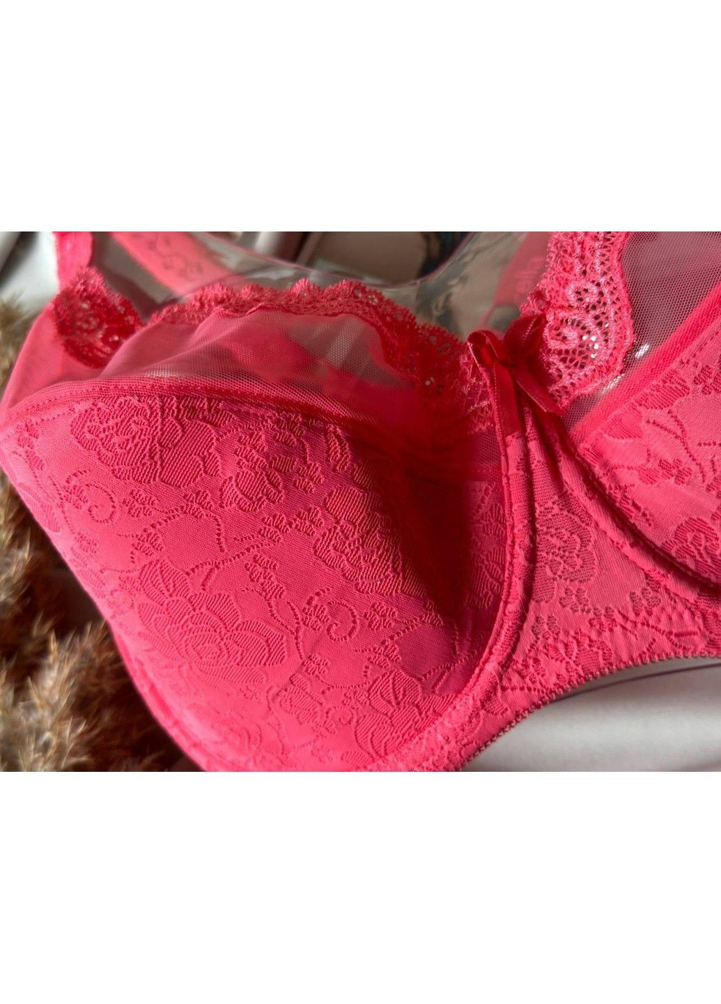 Розовый мягкий бюстгальтер большого размера на чашку g розовый Diorella