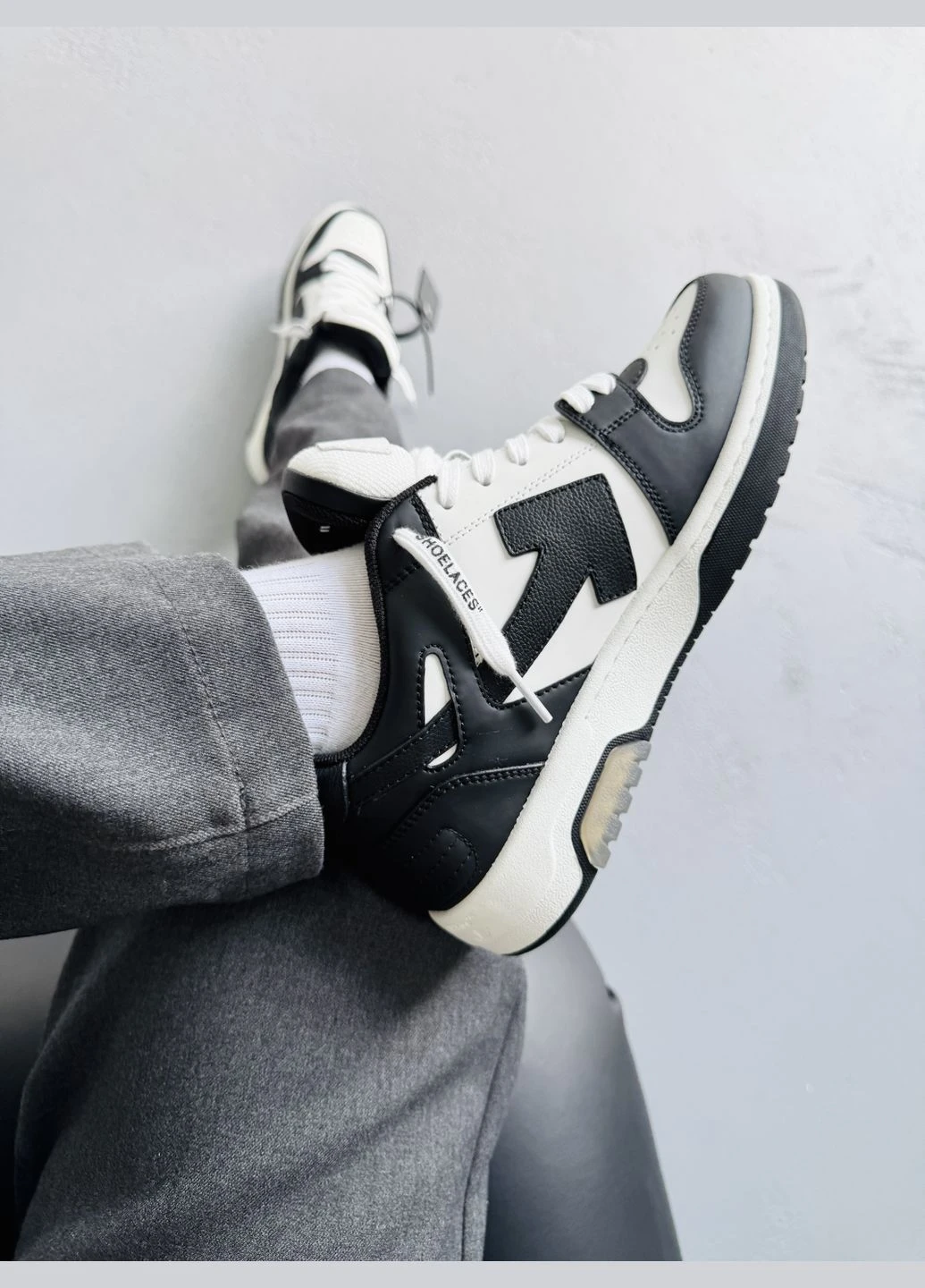 Кросівки жіночі і чоловічі Off-White Out of Office Black White | Офф-Вайт чорні No Brand чорні демісезони (342059641)