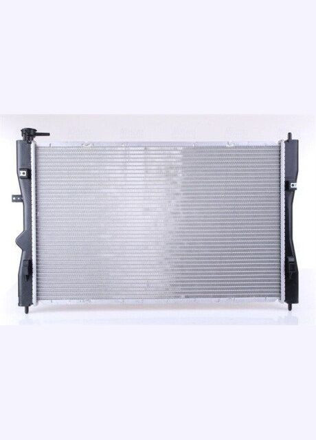 Радіатор охолоджування Nissens (354768277)