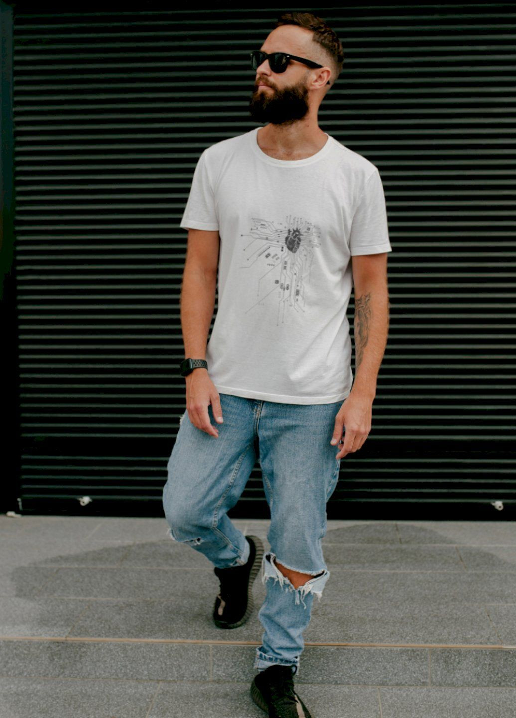 Белая футболка белая мужская ctrl+ "engineering heart" Ctrl+