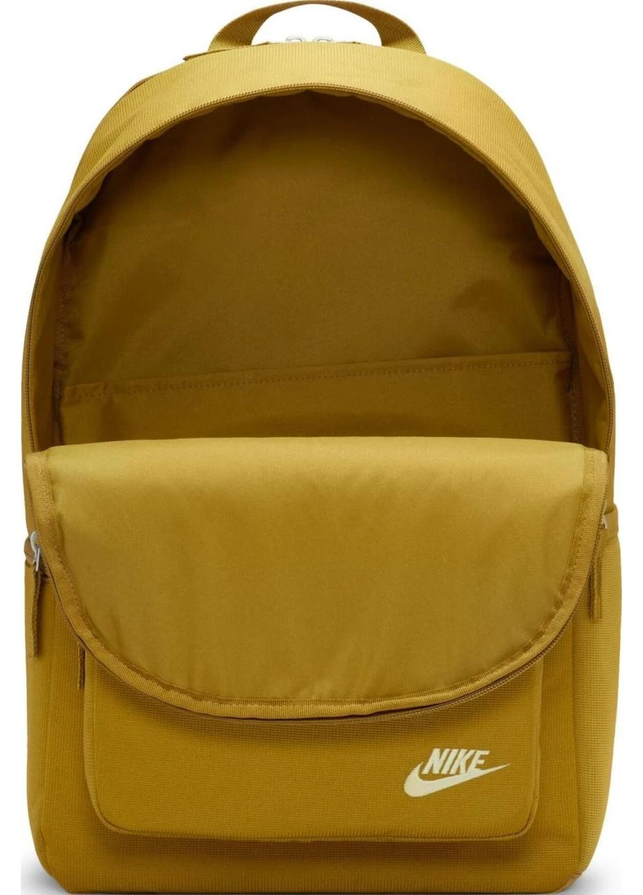 Рюкзак NK HERITAGE EUGENE BKPK 23L горчичный Уни 43 x 30 x 15 см (DB3300-716) Nike (394489502)