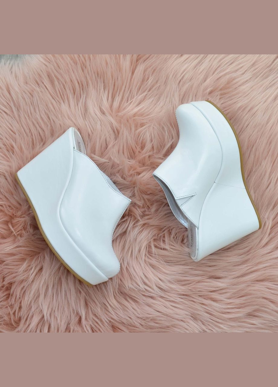 Сабо жіночі шкіряні на платформі, колір білий. 38 розмір Vasha para (303931543)