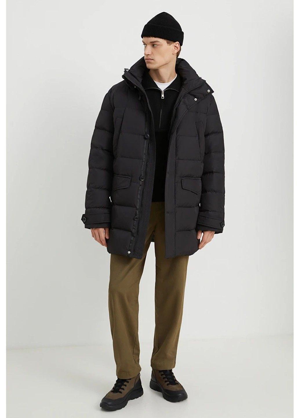 Чорний зимній Пуховик Finn Flare