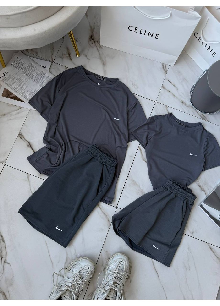 Спортивний комплект у мінімалістичному стилі Україна (352768416)