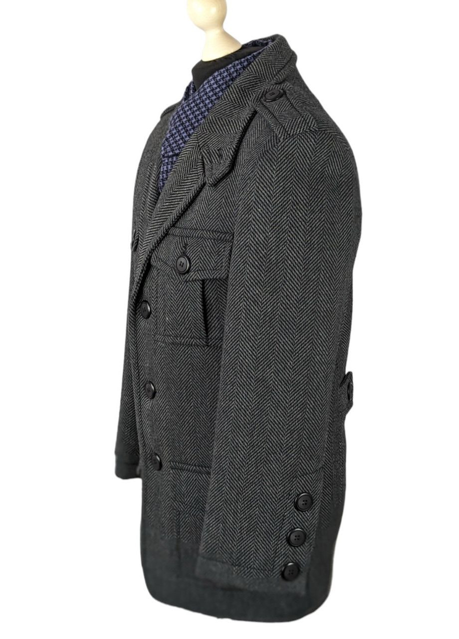 Серое демисезонное Полупальто мужское 05.13 межсезонное зимнее черное Borenia