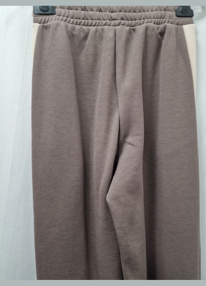 Жіночий костюм коричневого кольору MKAZ6822-1 Modna KAZKA (336933664)