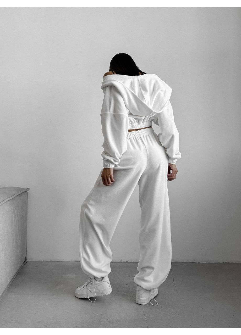 Жіночий спортивний костюм Україна (348791394)