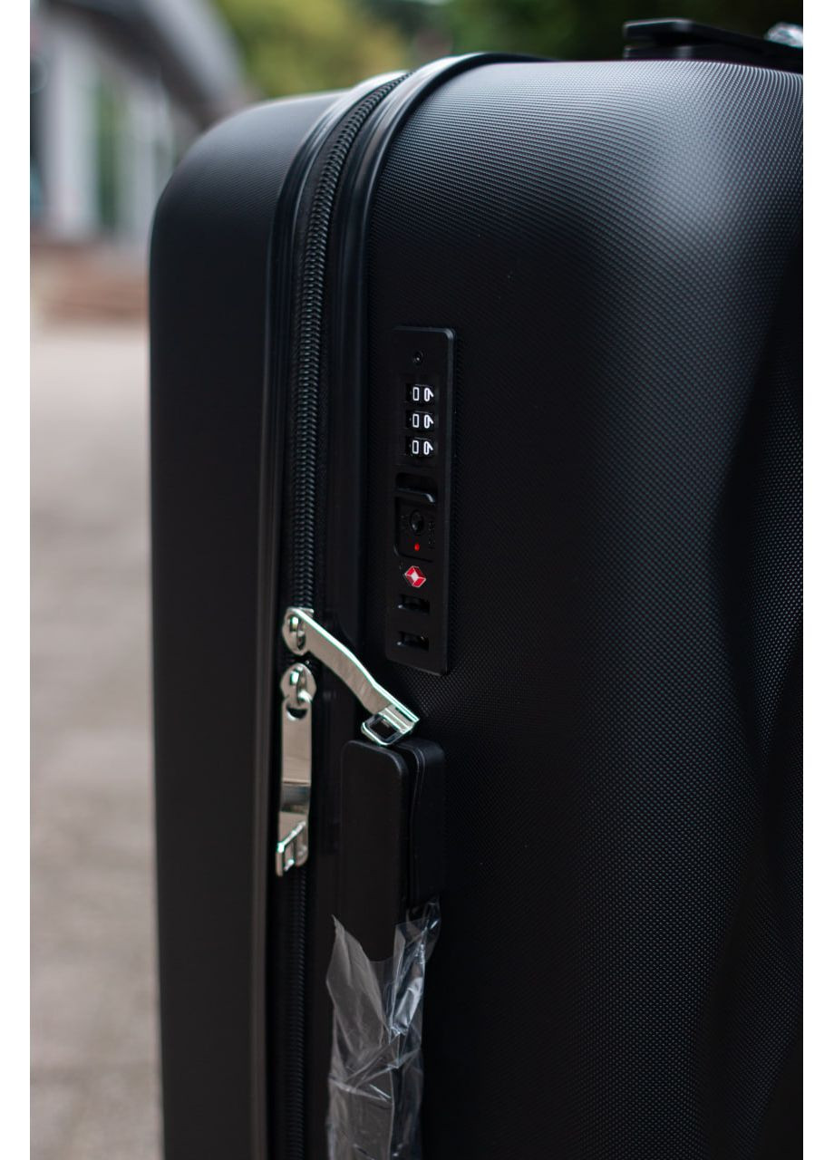 Валіза пластикова ручна поклажа XS міні, колір чорний Wings 190 (361152768)