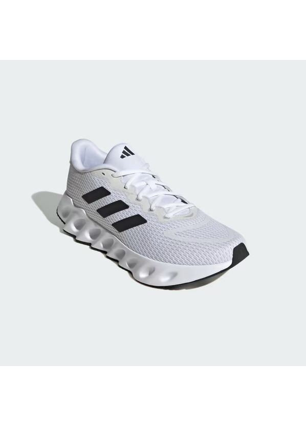 Білі кросівки switch run m літні adidas