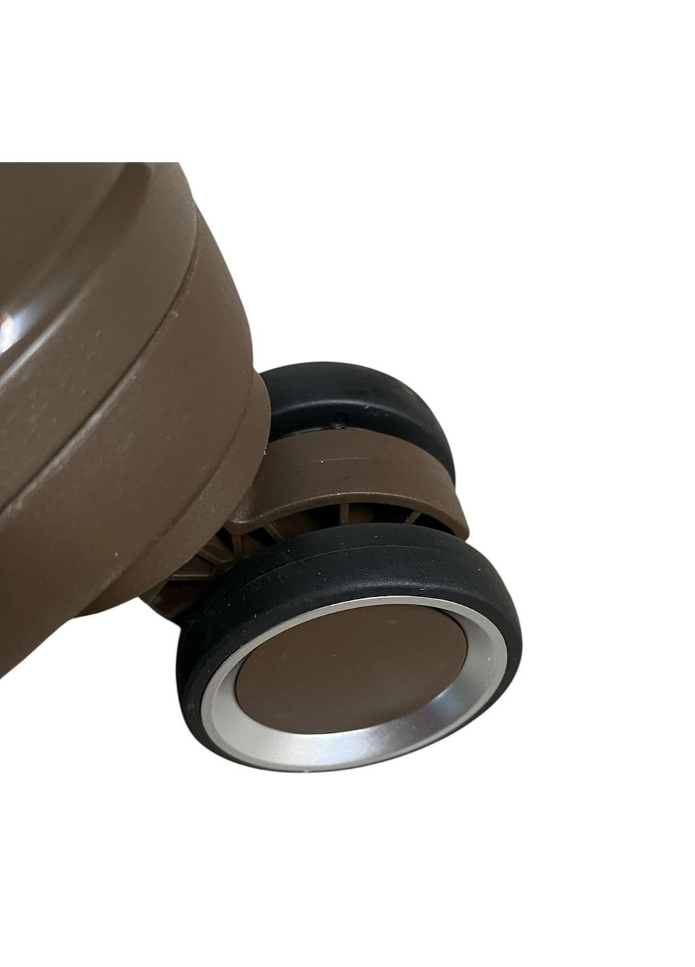 Чемодан средний Madisson 51203 полипропилен M Коричневый Snowball (327792602)