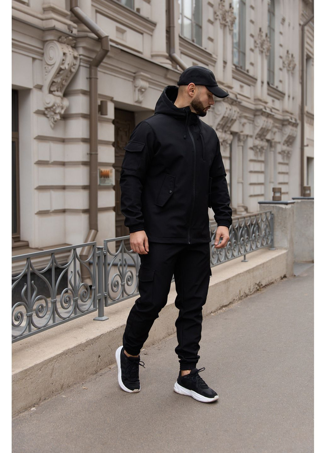 Мужской утепленный костюм из Softshell - защита от ветра и влаги, комфорт в холодную и морозную погоду черный Intruder soft shell (359381184)