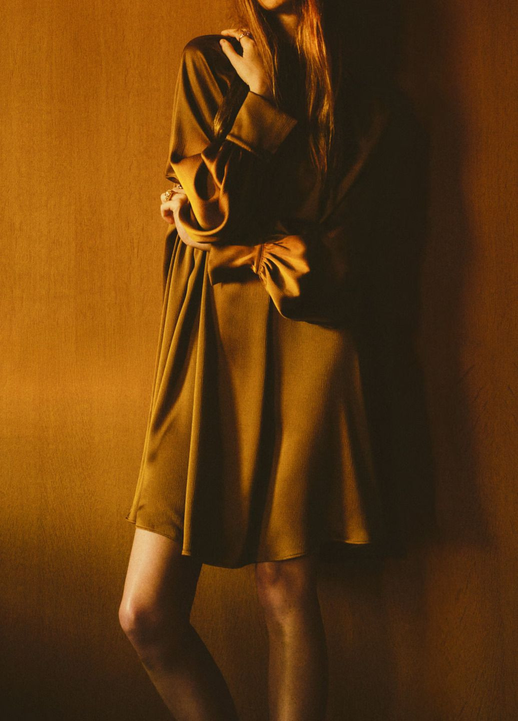 Гірчична сукня H&M однотонна