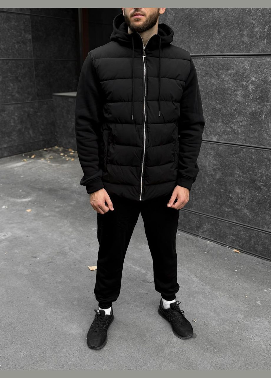 Черная демисезонная куртка на пуху с трикотажными рукавами и капюшоном Vakko