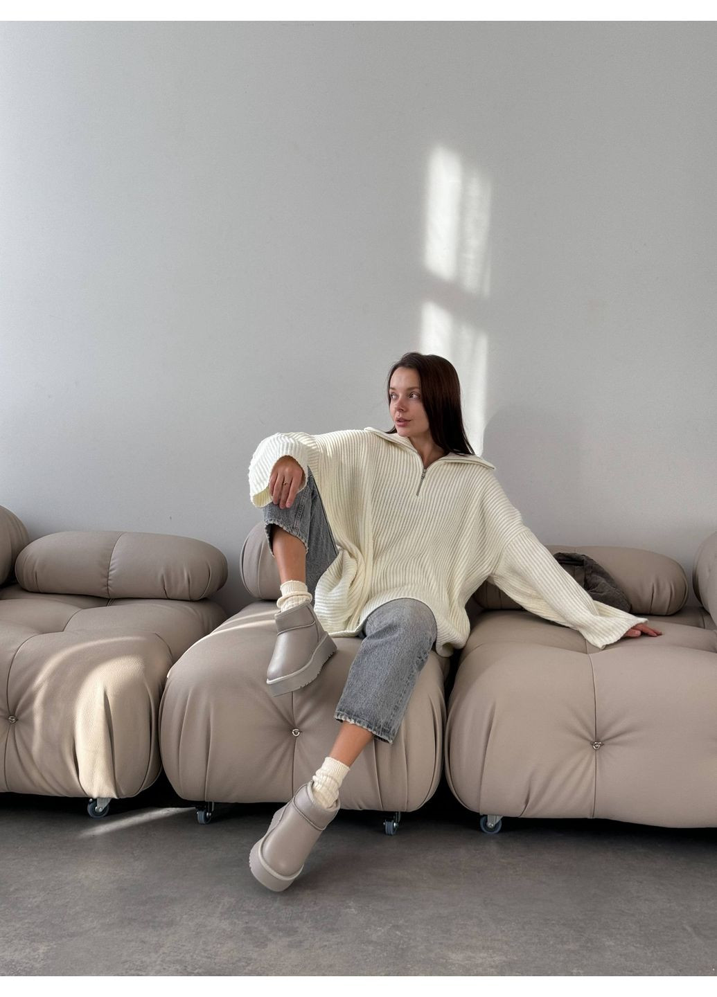 Угги женские кожаные на платформе короткие серые (2162) No Brand серые зима (361930422)