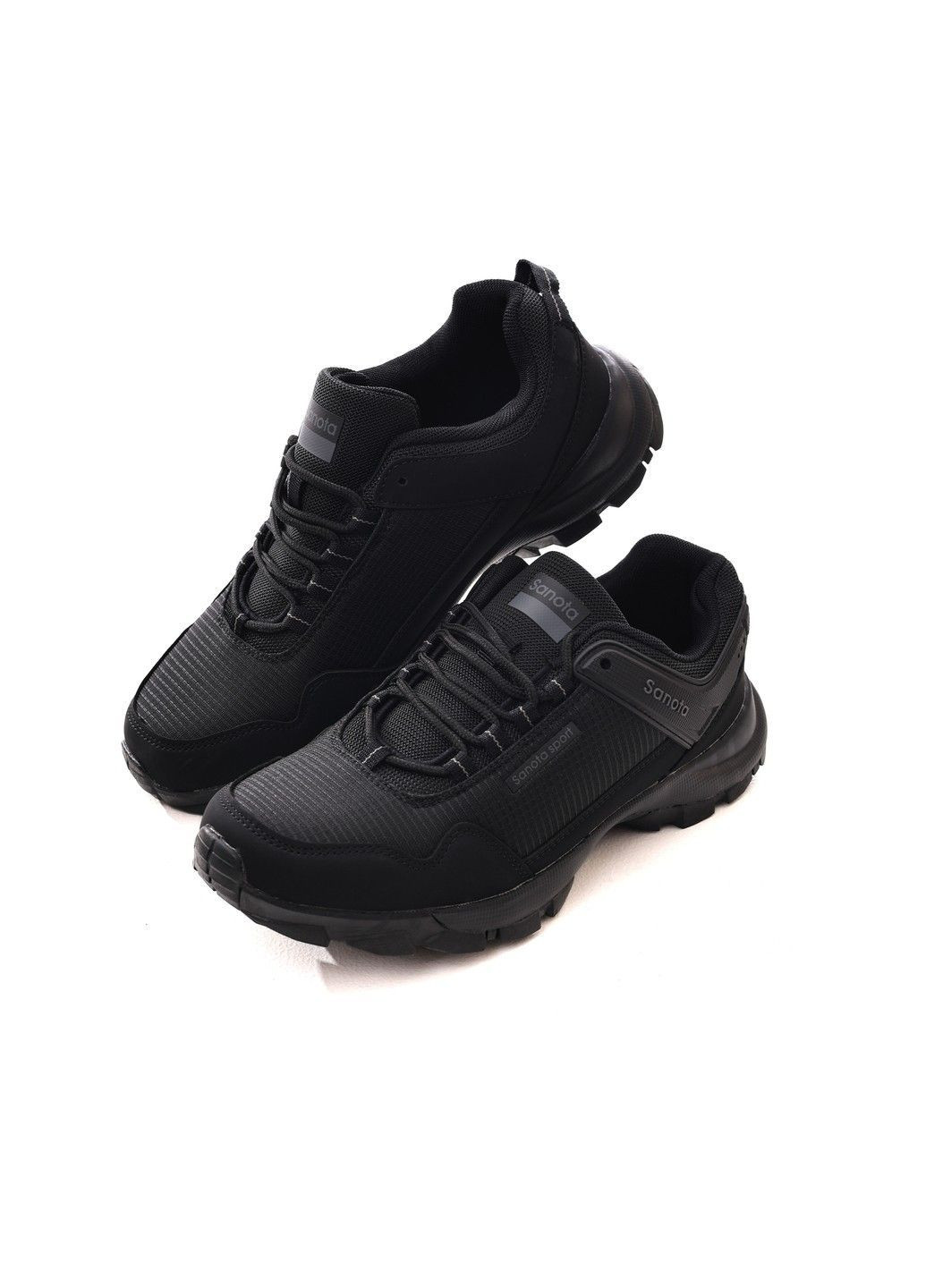 Черные кроссовки мужские SANOTA