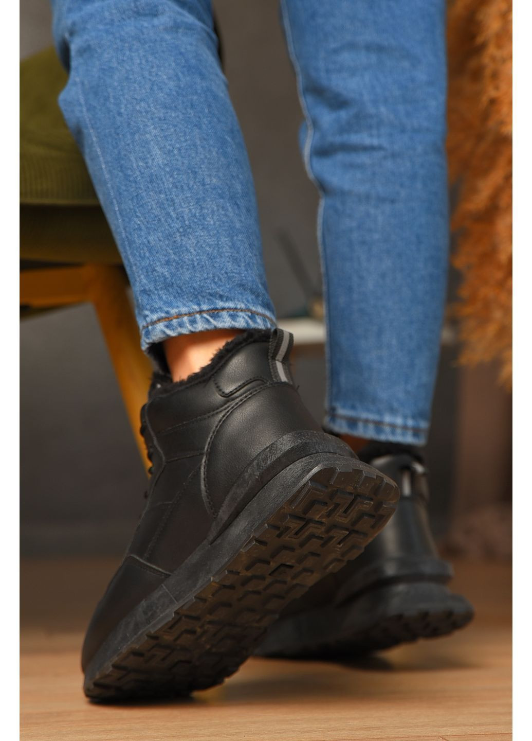 Кроссовки зимние женские черного цвета Let's Shop чёрные зима (372113379)