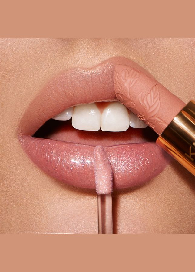 Матова помада Charming Escape Luxurious Matte Lipstick - 01 Creamy Cappuccino 3 гр Kiko Milano (302311439)