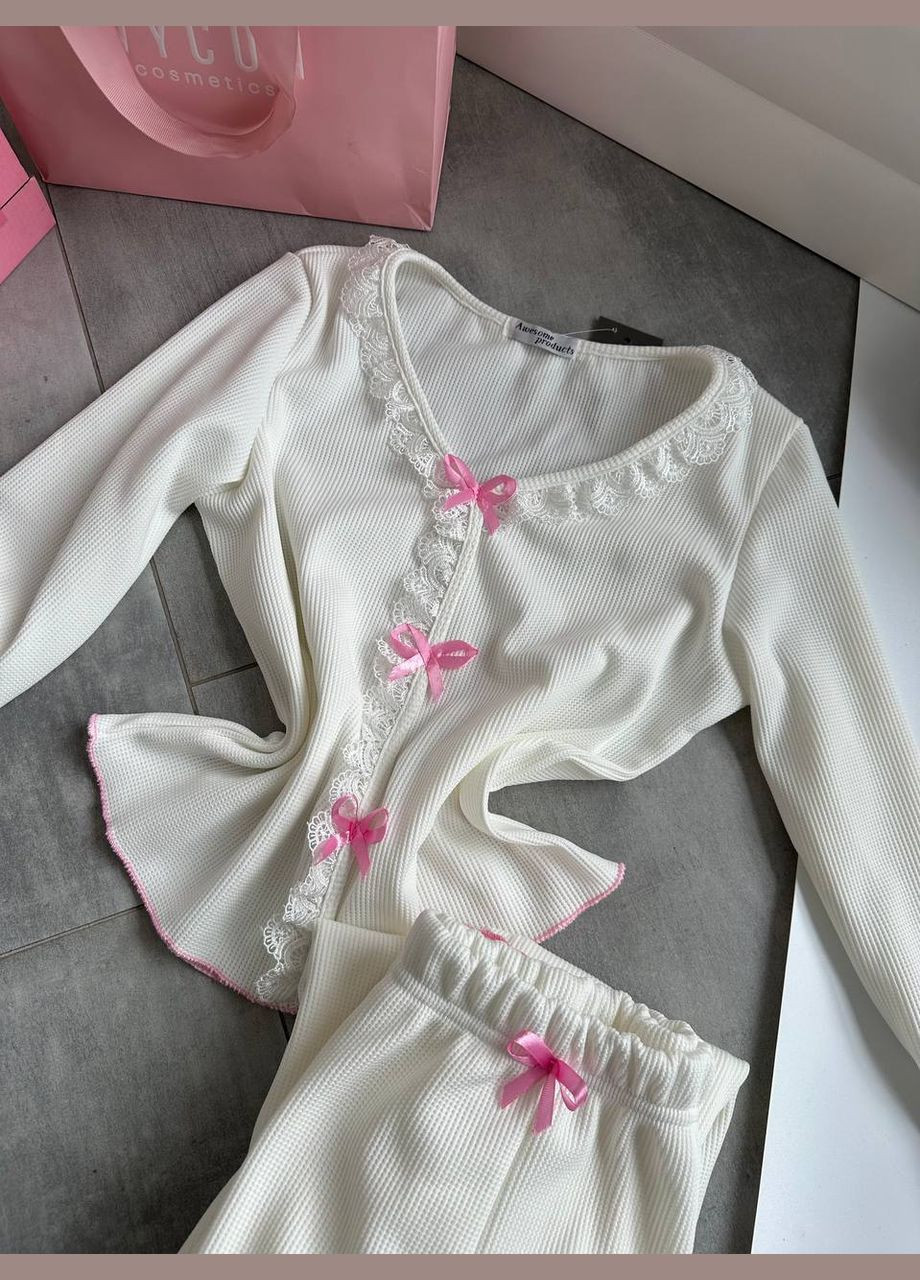 Белая всесезон женская пижама с бантами топ + брюки Avanti