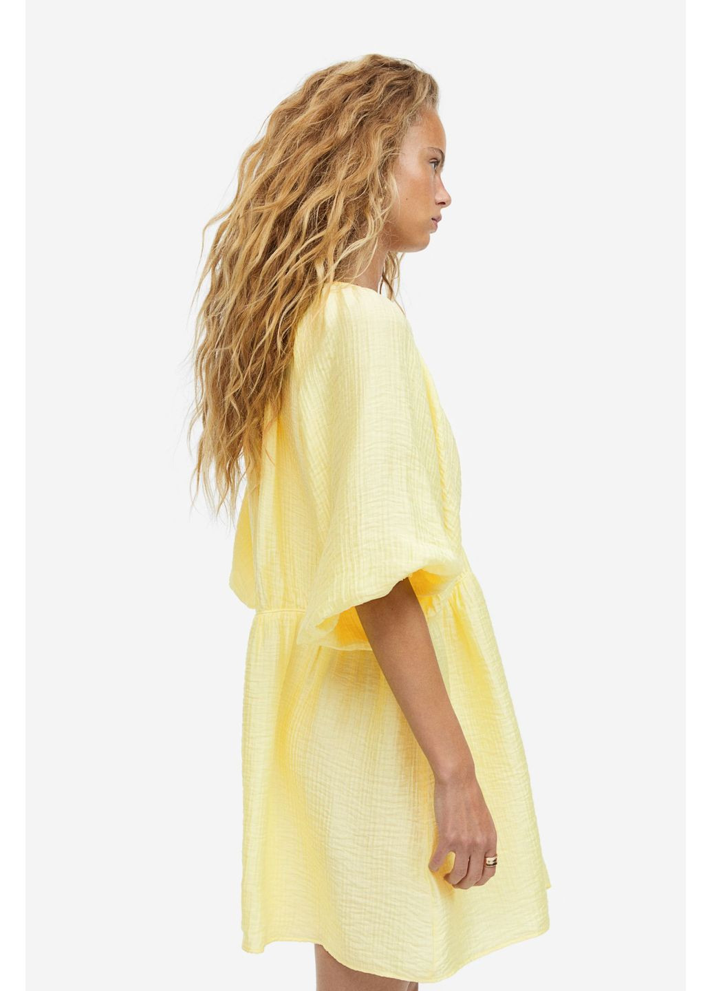 Желтое повседневный платье H&M однотонное